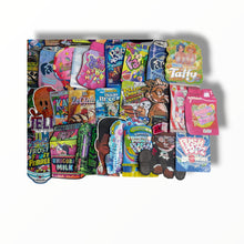 Load image into Gallery viewer, 50 Different Designs 3.5g Mylar Bags – One of Each Design – Assorted Smell Proof Foil Bags – Variety Pack