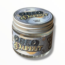 Load image into Gallery viewer, Whole Melt Passport Edition 1oz Glass Jars - Varity Pack 16 Strains in box Empty Jars
