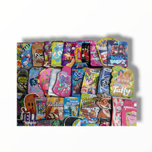 Load image into Gallery viewer, 50 Different Designs 3.5g Mylar Bags – One of Each Design – Assorted Smell Proof Foil Bags – Variety Pack
