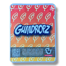 Load image into Gallery viewer, Sprinklez Poppin Pineapple 3.5G Mylar Bags -With stickers and label
